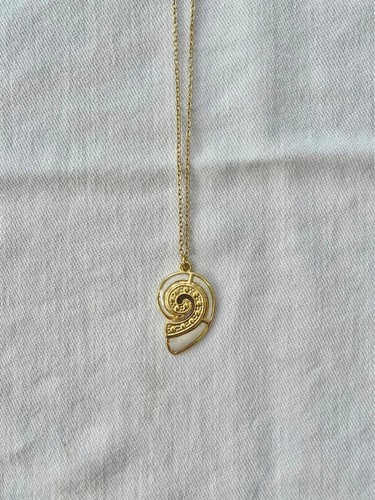 Gold plated white - , pearl