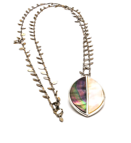 Mother pearl abalone - of,