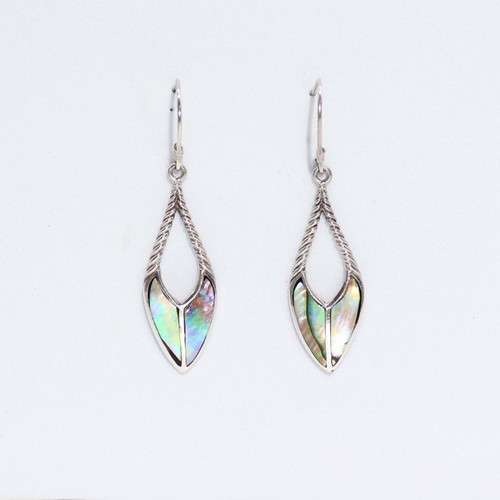 Shell silver earrings spear - &,
