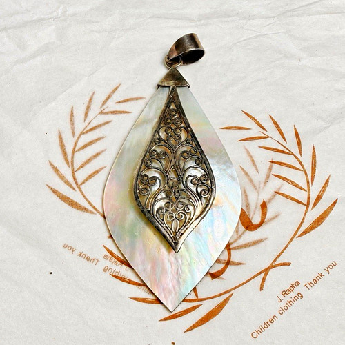Mother pearl abalone - mother, of