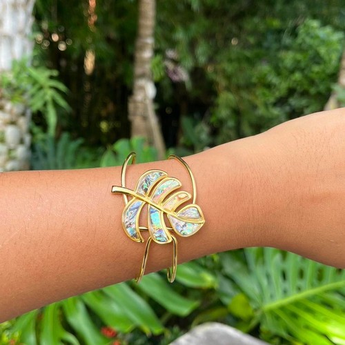 Gold plated multicoloured