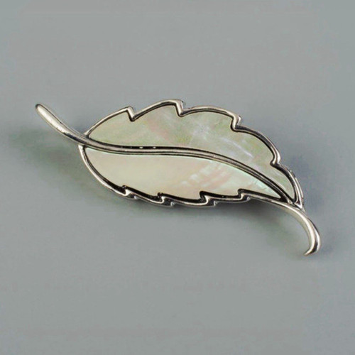 Silver leaf brooch pin - leaf, in