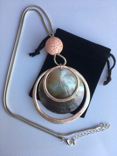 Beautiful mother pearl arts - pearl,