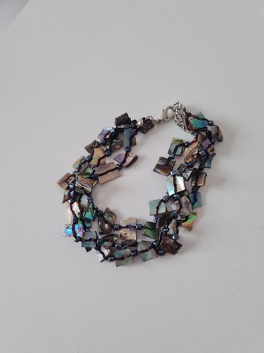 Triple strand abalone shell